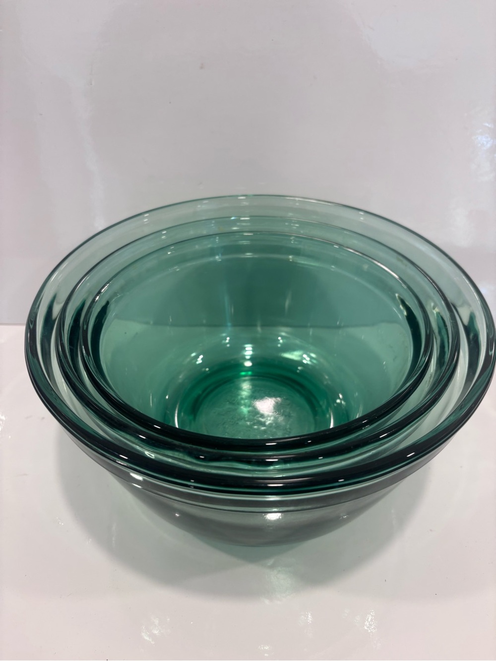 Vintage anchor hocking aqua glass nesting bowls set of 3 USA
